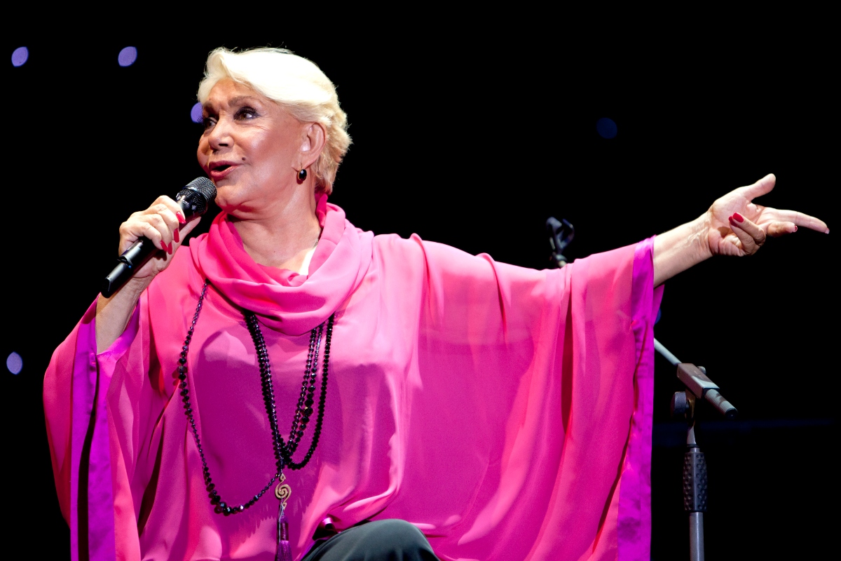 “Εφυγε” η Μαρινέλλα – Πανελλήνια συγκίνηση για την τεράστια ερμηνεύτρια