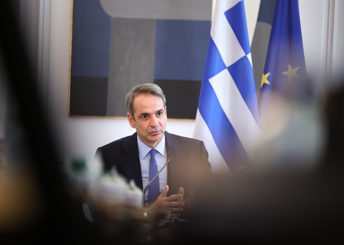 Δημοσκόπηση-σοκ: +17,7 η ΝΔ, αλλά 7 στους 10 λένε «όχι» στον πόλεμο – Διχασμένη κοινωνία