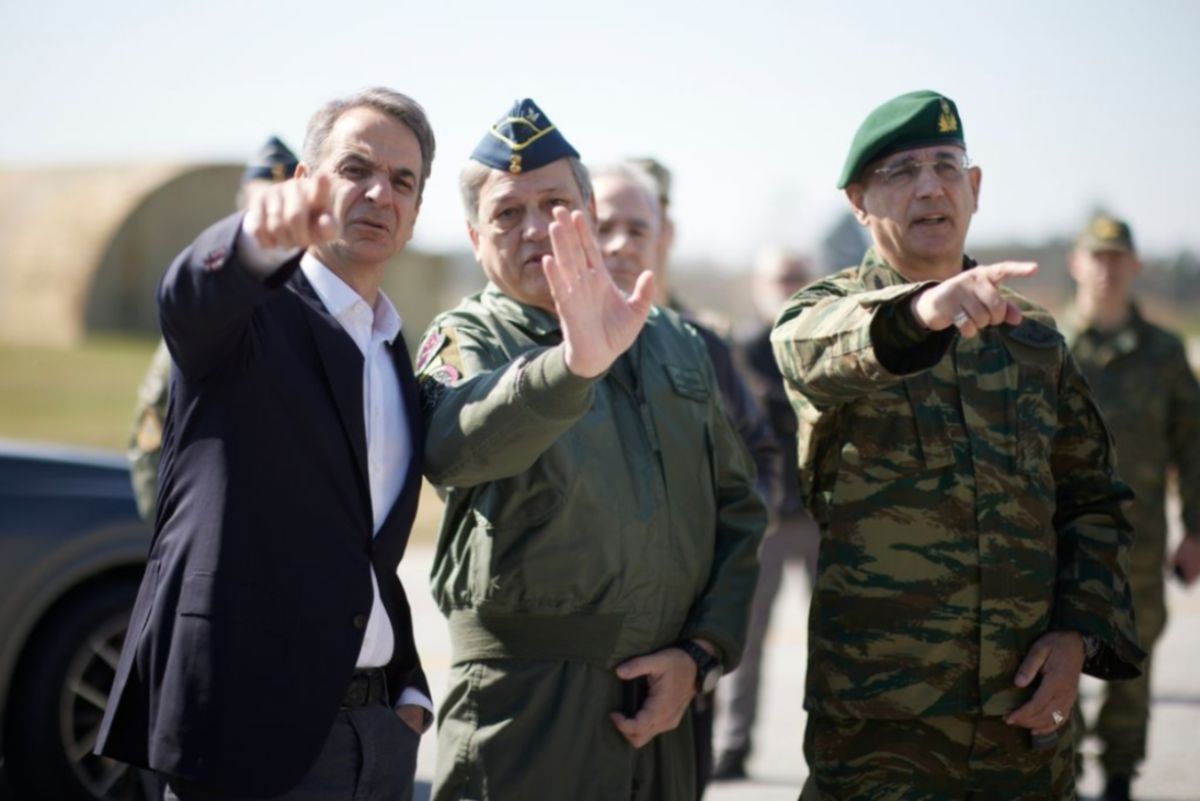 Μητσοτάκης: Οι πολίτες να εμπιστεύονται τις Ένοπλες Δυνάμεις στους ταραγμένους καιρούς που ζούμε