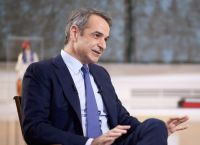 Δημοσκόπικο: Η ΝΔ ανοδικά, ΣΥΡΙΖΑ και νέα κόμματα σε κατάρρευση