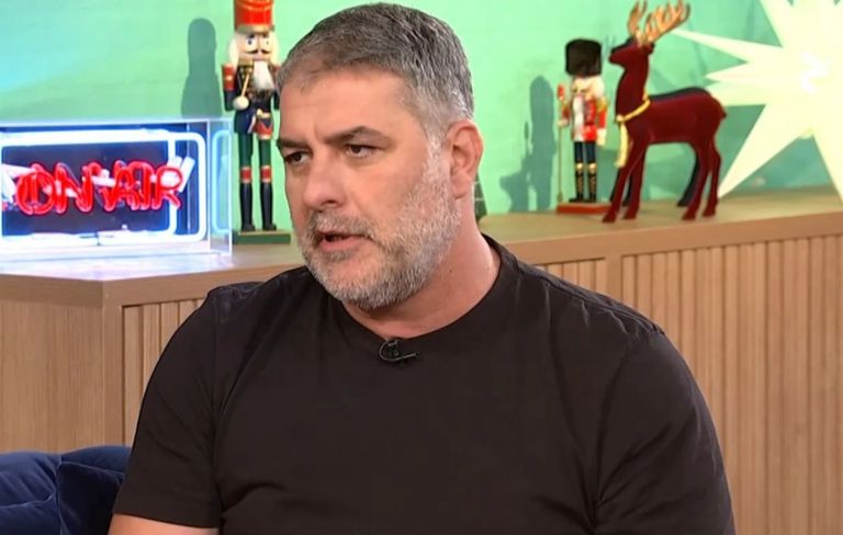 Μπισμπίκης: “Δεν τελείωσα το σχολείο, έζησα σκληρή αλητεία” – Όσα αποκάλυψε για το παρελθόν του