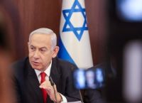 Ο Νετανιάχου επανεμφανίστηκε σε βίντεο και τρολάρει τις φήμες που τον ήθελαν νεκρό