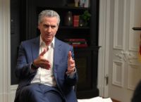 Newsom ανοίγει τα χαρτιά του: Από Ομπάμα και Μπάιντεν μέχρι το δρόμο για τον Λευκό Οίκο