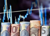 Surplus Surprise: Greece Nears 5% of GDP, Opening Room for Policy Moves