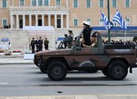 25 Μαρτίου: Δείτε live τη μεγάλη στρατιωτική παρέλαση στην Αθήνα [vid]