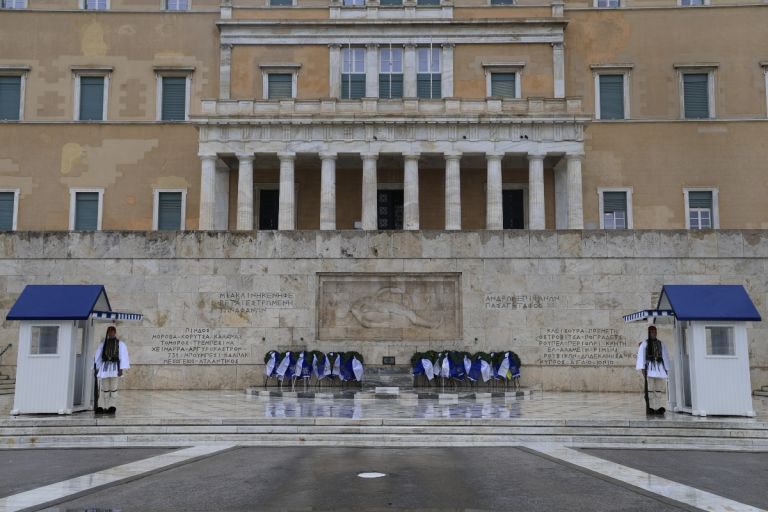 Κλειστοί δρόμοι στο κέντρο της Αθήνας λόγω της μαθητικής παρέλασης