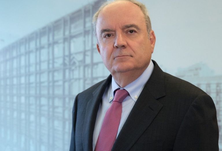 «Κίνηση-ματ στο νερό»: Γιατί ο Περιστέρης ανέβασε τη συμμετοχή στην ΕΥΔΑΠ