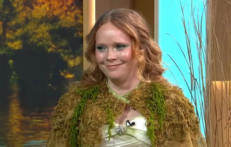 Απίστευτο: Γυναίκα παντρεύτηκε ποταμό και 3 χρόνια μετά δηλώνει ακόμα ερωτευμένη!