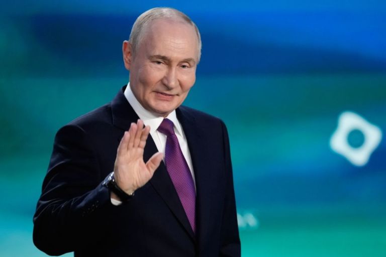 Πούτιν: Η Μόσχα παραμένει φίλη και αξιόπιστος εταίρος της Τεχεράνης