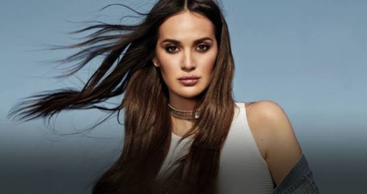 Αγνώριστη η Ρία Ελληνίδου: Το σπάνιο βίντεο πριν τη δόξα που άφησε άφωνο μέχρι και τον Αλεξάνδρου!