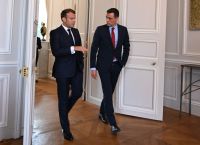 Politico:Μακρόν Σάντσεθ ενώνουν ολόσωμη αντίσταση κατά αμερικανικών επιθέσεων–Ευρώπη σε κρίσιμο σταυροδρόμι!