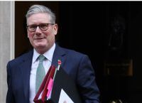 Στάρμερ για πυρπόληση τεσσάρων ασθενοφόρων στο Λονδίνο:Ο αντισημιτισμός δεν έχει καμία θέση στην κοινωνία μας