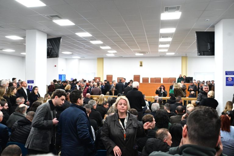 Διεκόπη για την 1η Απριλίου η δίκη για τα Τέμπη