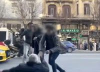 Οδηγός του ΟΑΣΘ βγήκε από το λεωφορείο και έπαιξε ξύλο με άλλον οδηγό που τον είχε μπλοκάρει