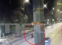 Τροχαίο έξω από τη Βουλή: Βίντεο-ντοκουμέντο από τη στιγμή της φονικής σύγκρουσης [vid]