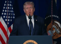 Live οι πρώτες δηλώσεις Τραμπ για τον πόλεμο στο Ιράν