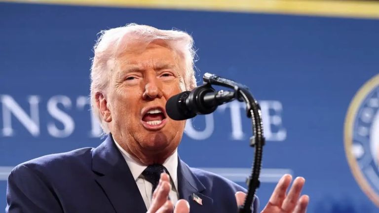 Τραμπ: Σύντομη εκδρομή ο πόλεμος στο Ιράν – Δεν θα σταματήσουμε μέχρι να τους εξοντώσουμε