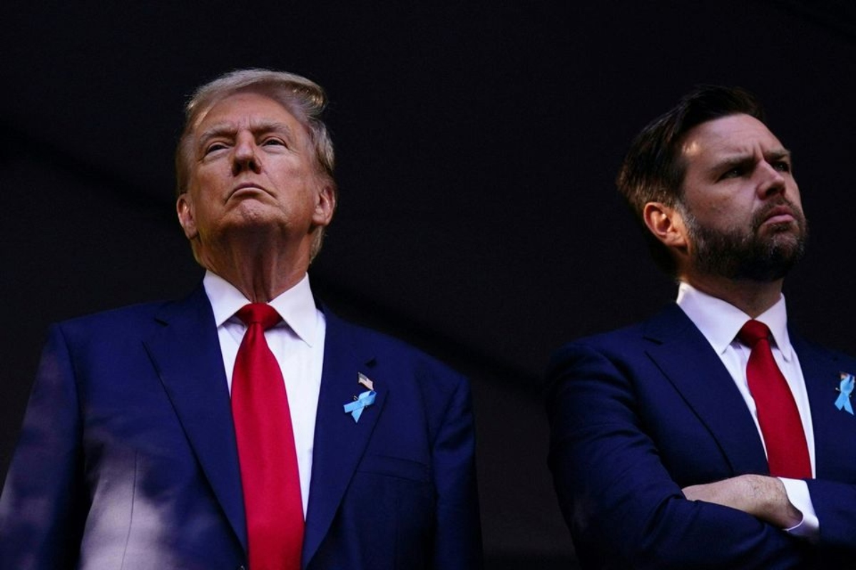 «ΕΙΝΑΙ ΔΕΙΛΟΙ»: Τραμπ ΣΕ ΠΟΛΕΜΟ ΜΕ ΤΟ ΝΑΤΟ για τα Στενά του Ορμούζ!