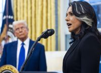 Τραμπ: Η Γκάμπαρντ πιο «μαλακή» για το πυρηνικό του Ιράν, αλλά αξιόπιστη στο καθήκον