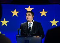 Τζιτζικώστας: Η κρίση στα Στενά του Ορμούζ θα προκαλέσει σοκ στην παγκόσμια οικονομία