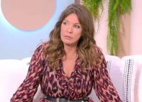 Βάνα Μπάρμπα: “Έβλεπα τον εαυτό μου στον καθρέφτη και έσβηνα τα φώτα” – Η εξομολόγηση για την εμμηνόπαυση