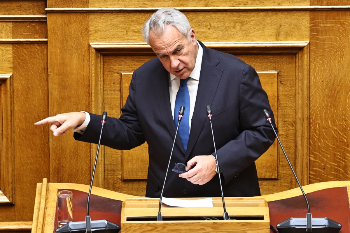 ΟΠΕΚΕΠΕ: Το έγγραφο Βάρρα που “στρίμωξε” τον Βορίδη και άναψε φωτιά στη Βουλή