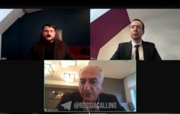 Απίστευτη φάρσα: Ο Ρεζά Παχλαβί μιλάει στον «Αδόλφο» και χαίρεται για την υποστήριξη της Γερμανίας στο Ιράν