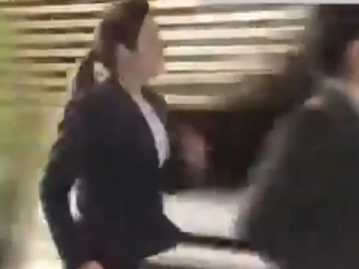 Ιαπωνία: «Ράλι» υπουργού για 5 λεπτά καθυστέρηση – Δημόσιο «διάγγελμα» συγγνώμης στον λαό [vid]