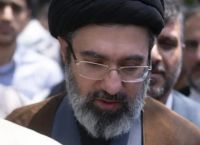 ΣΟΚ ΣΤΗΝ ΤΕΧΕΡΑΝΗ: «Κληρονομική» διαδοχή; Ο γιος του Χαμενεΐ φαβορί για τον θρόνο του Ιράν