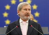 Γιοχάνες Χαν: Παραιτήθηκε ο ειδικός απεσταλμένος της ΕΕ για την Κύπρο