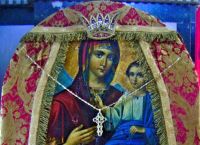 Παναγία Μελικιώτισσα: Η Θαυματουργή εικόνα της Παναγίας με 55 σφαίρες