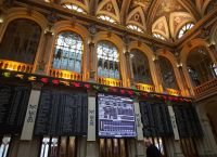 Ισπανία: Εκτός ελέγχου το δημόσιο χρέος – Πλησιάζει τα 2 τρισ. ευρώ