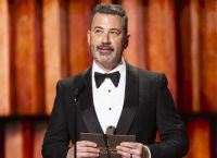 Τα πολιτικά μηνύματα στα Oscars 2026: Αντιπολεμικά συνθήματα, δάκρυα για τα σχολικά πυροβολισμούς