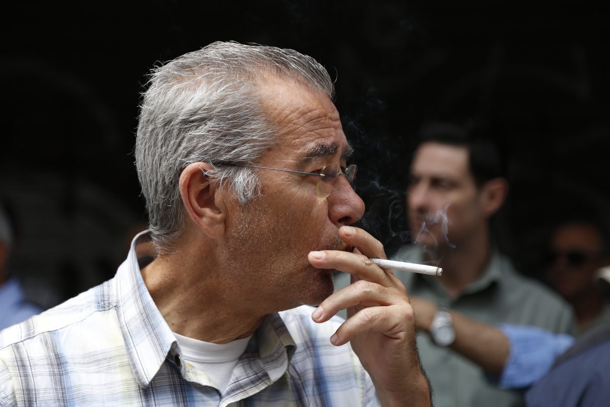 Τσιγάρα: Έρχεται «φωτιά» στις τιμές αν περάσει η νέα ευρωπαϊκή φορολογία