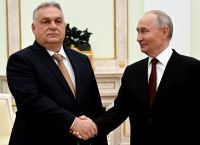 Όρμπαν προς Πούτιν: «Στη διάθεσή σας» – Νέες αποκαλύψεις για τη μυστική προσφορά βοήθειας