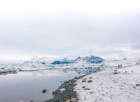 Σβάλμπαρντ: Η αθόρυβη μαγεία του Αρκτικού Βορρά που καθηλώνει τους ταξιδιώτες