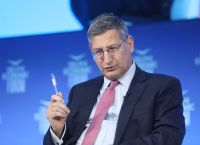 Ο τραπεζίτης που επιστρέφει 1 δισ. ευρώ στους μετόχους: Ο Παύλος Μυλωνάς της Εθνικής Τράπεζας