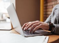 Συναγερμός από δικηγόρους: Όσα λέτε σε chatbot μπορεί να βρεθούν στο δικαστήριο