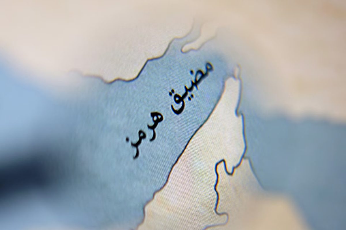 Το Ιράν ελέγχει πλέον το Στενό του Ορμούζ, το Premium και τις ροές πετρελαίου