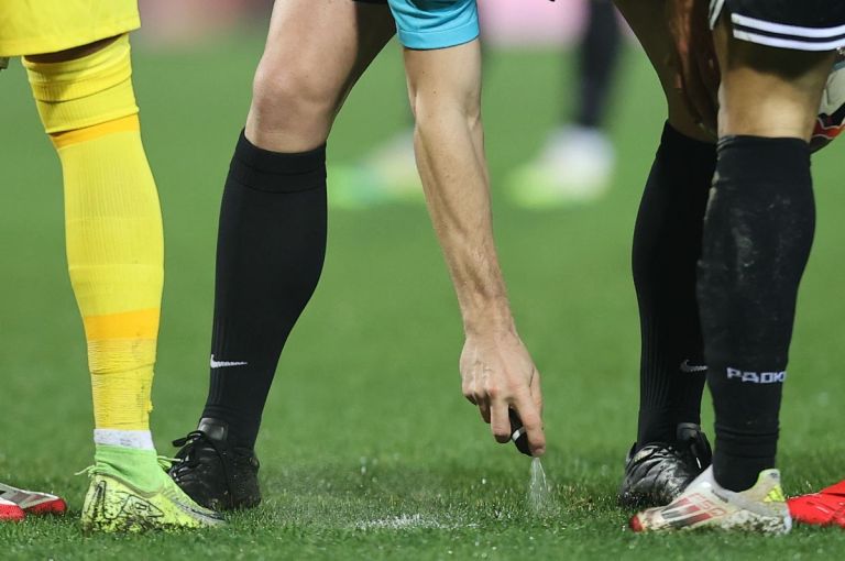 ΑΕΚ – Ράγιο Βαγιεκάνο: Elite διαιτητής ο Έσκας στη ρεβάνς της Ένωσης