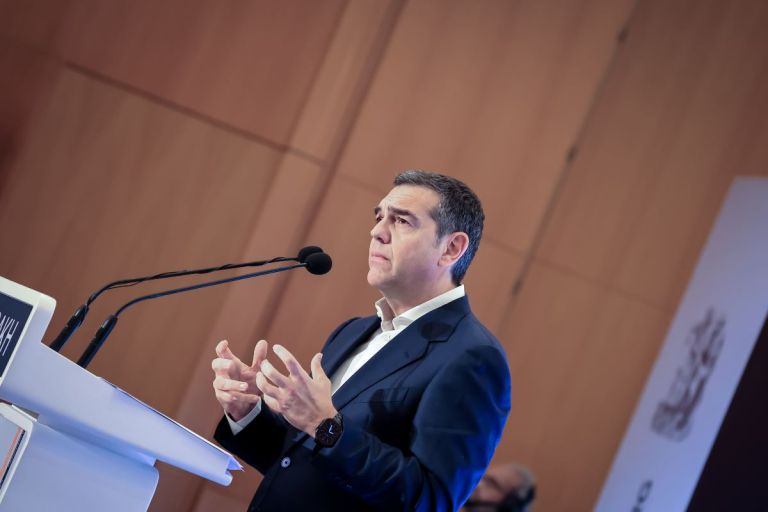 Τσίπρας: Κοινωνική ιδιοτέλεια και διαφθορά απειλούν τη χώρα