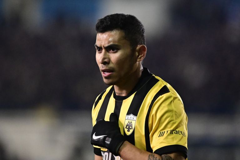 Πινέδα: Βασικός με το Μεξικό και επιστρέφει «ζεστός» για το ντέρμπι με Ολυμπιακό