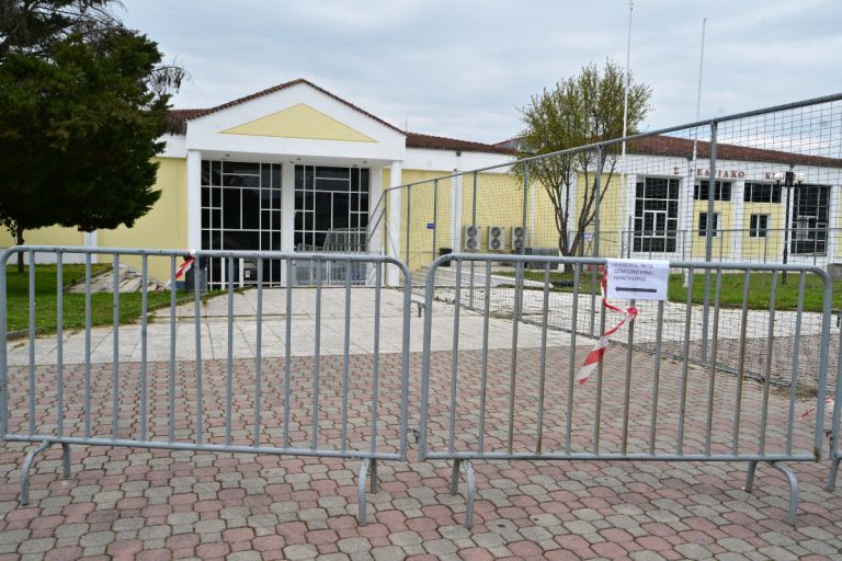 Τέμπη: Η πρόεδρος του δικαστηρίου για τα «χαμένα» βίντεο δηλώνει αποχή – «Έχω δεχθεί πολλές προσβολές»