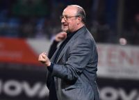 Μπενίτεθ: Δεν θα αλλάξει τρόπο παιχνιδιού στα playoffs – Τι ζητάει ο Ισπανός για το καλοκαίρι