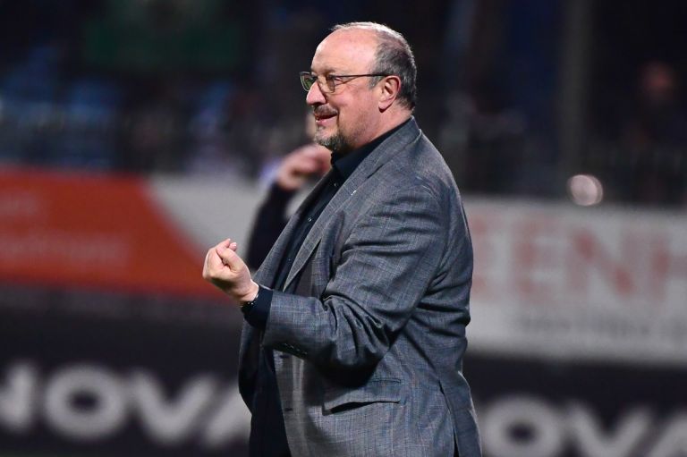 Μπενίτεθ: Δεν θα αλλάξει τρόπο παιχνιδιού στα playoffs – Τι ζητάει ο Ισπανός για το καλοκαίρι