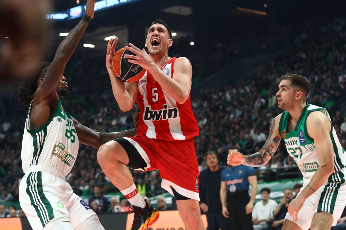 EuroLeague: Πώς μπορεί να προκύψει «αιώνιος» εμφύλιος σε playoffs και τελικό