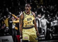 ΑΕΚ – Μπανταλόνα 87-84: Βασιλική ανατροπή με Μπάρτλεϊ και Νάναλι – Πρώτο βήμα για το Final Four του BCL