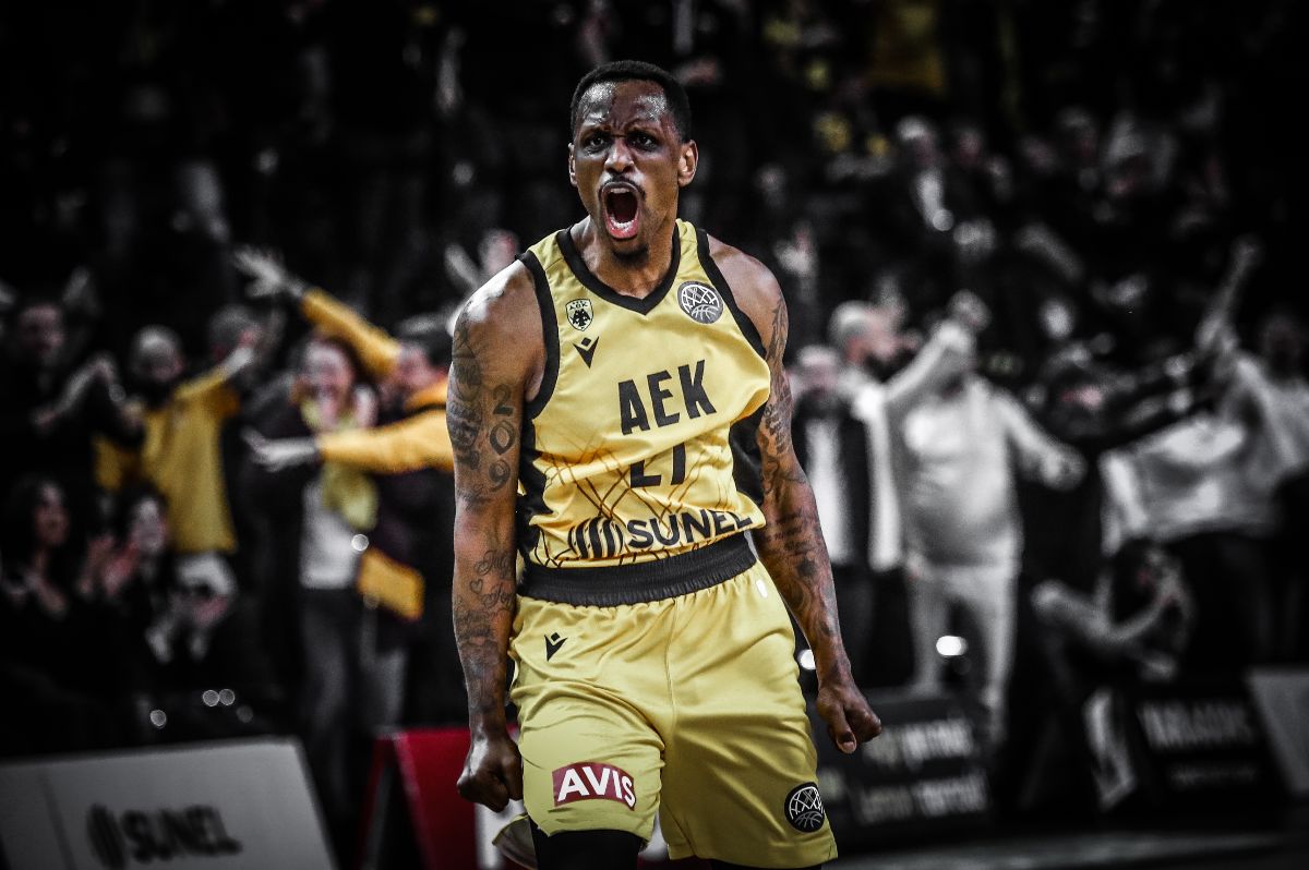 ΑΕΚ – Μπανταλόνα 87-84: Βασιλική ανατροπή με Μπάρτλεϊ και Νάναλι – Πρώτο βήμα για το Final Four του BCL