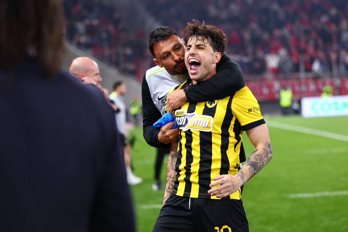 Ολυμπιακός – ΑΕΚ 0-1: Η Ένωση άλωσε το Καραϊσκάκης και πήγε στο +5 από ΠΑΟΚ και ερυθρόλευκους