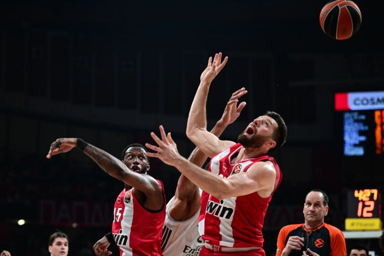 Σοκ πριν από τη Χάποελ: Νοκ άουτ, εκτός νέος παίκτης για τον Ολυμπιακό!